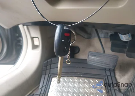 2006 Honda Civic Hybrid from USA, damaged, VIN JHMFA36216S014499